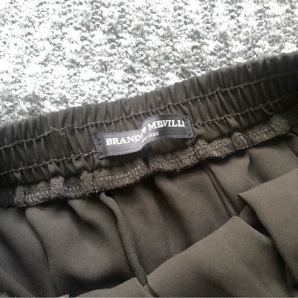 Brandy Melville Black Rayon Skirt - Picture 3 of 3